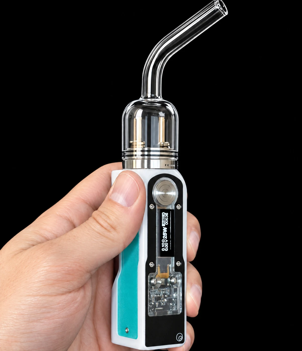 The device with Cylinder glass held in one hand, to show its size (retouched).